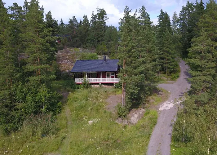 木屋 Lomahyppaeys *